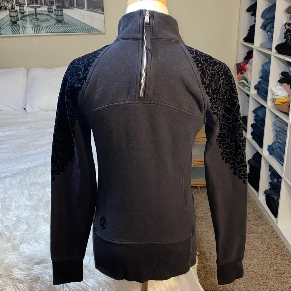 lululemon | Floral Flock Pullover Black Velvet Terry 1/4 Zip Sweater Size 4